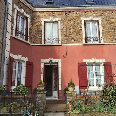 La Villa D Iska Souge-le-Ganelon Kültér fotó